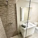 Chocolate Cookie- Ac, High Speed Internet, Desk With Natural Light, Sunny Terrace And Pool Apartmán *