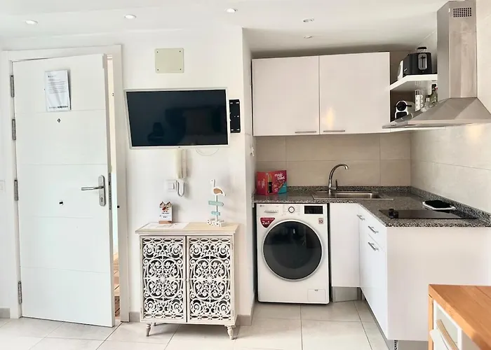 Chocolate Cookie- Ac, High Speed Internet, Desk With Natural Light, Sunny Terrace And Pool Apartman *